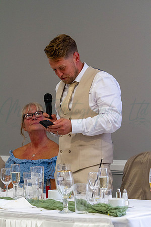 Dean & Kelly Wedding At Mecure St Helens.