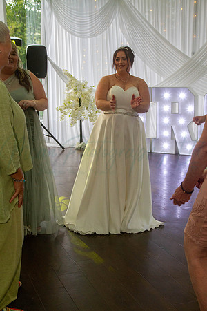 Dean & Kelly Wedding At Mecure St Helens.