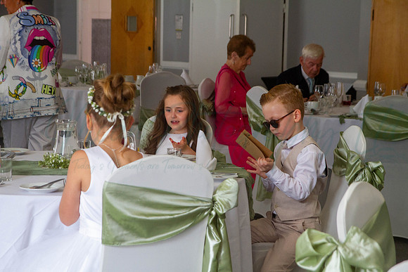 Dean & Kelly Wedding At Mecure St Helens.