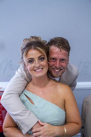 Dean & Kelly Wedding At Mecure St Helens.