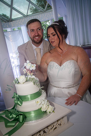 Dean & Kelly Wedding At Mecure St Helens.