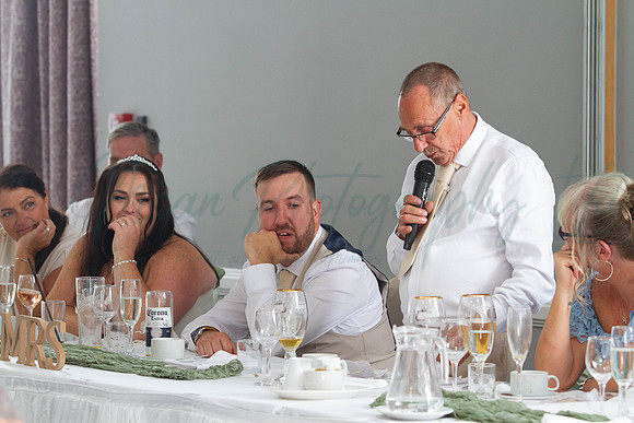 Dean & Kelly Wedding At Mecure St Helens.