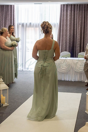 Dean & Kelly Wedding At Mecure St Helens.
