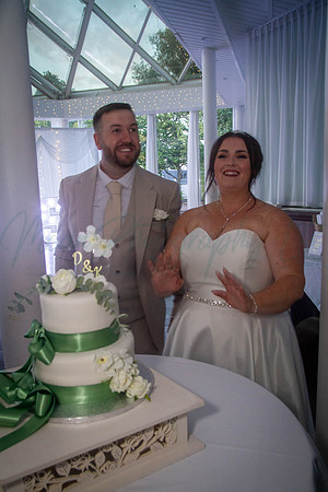 Dean & Kelly Wedding At Mecure St Helens.