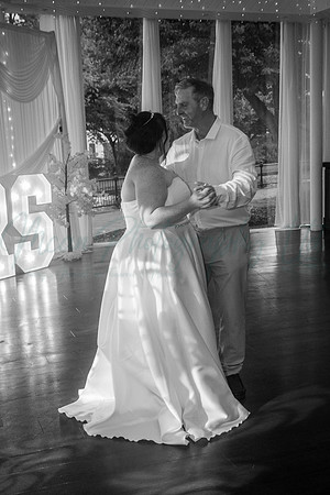 Dean & Kelly Wedding At Mecure St Helens.