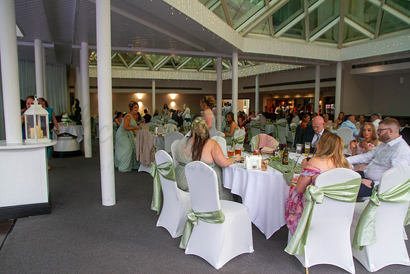 Dean & Kelly Wedding At Mecure St Helens.