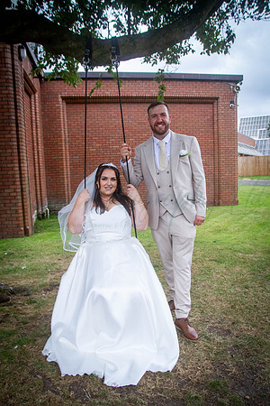 Dean & Kelly Wedding At Mecure St Helens.