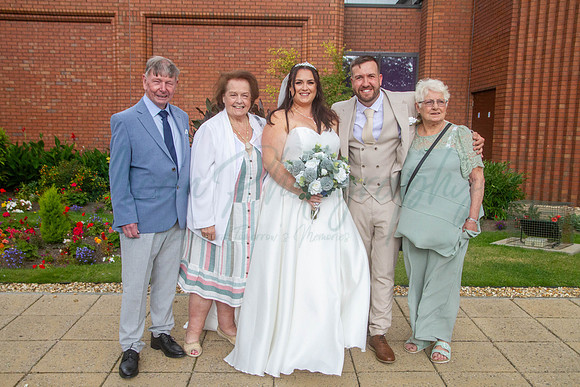 Dean & Kelly Wedding At Mecure St Helens.
