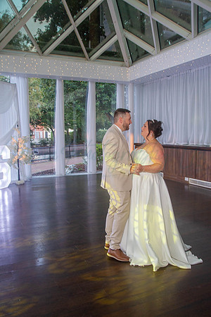 Dean & Kelly Wedding At Mecure St Helens.