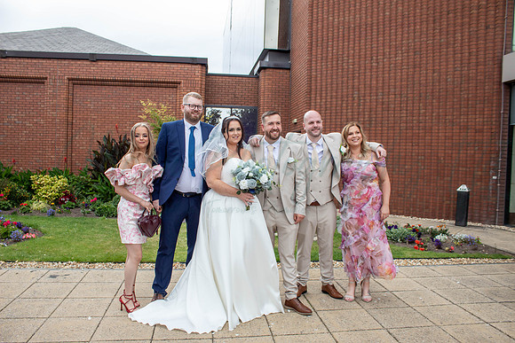 Dean & Kelly Wedding At Mecure St Helens.