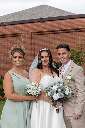 Dean & Kelly Wedding At Mecure St Helens.