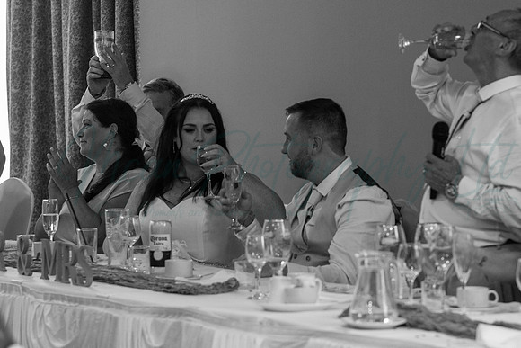 Dean & Kelly Wedding At Mecure St Helens.
