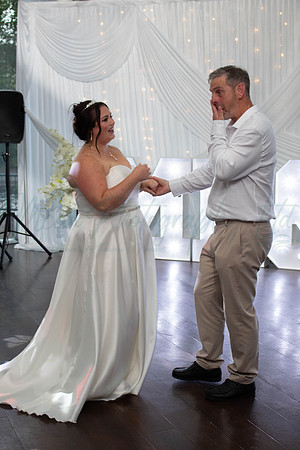 Dean & Kelly Wedding At Mecure St Helens.