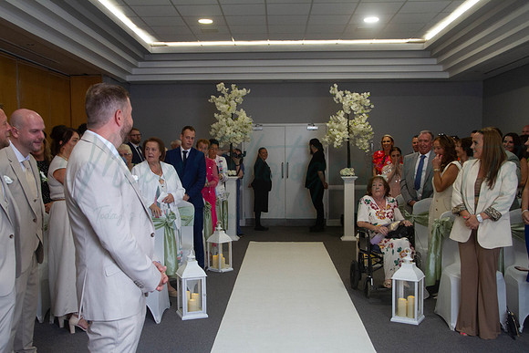 Dean & Kelly Wedding At Mecure St Helens.