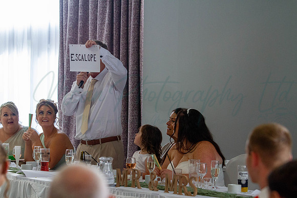 Dean & Kelly Wedding At Mecure St Helens.