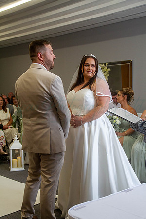 Dean & Kelly Wedding At Mecure St Helens.